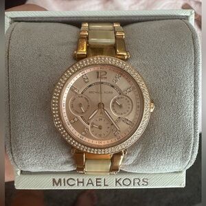 Michael Kors rose gold watch